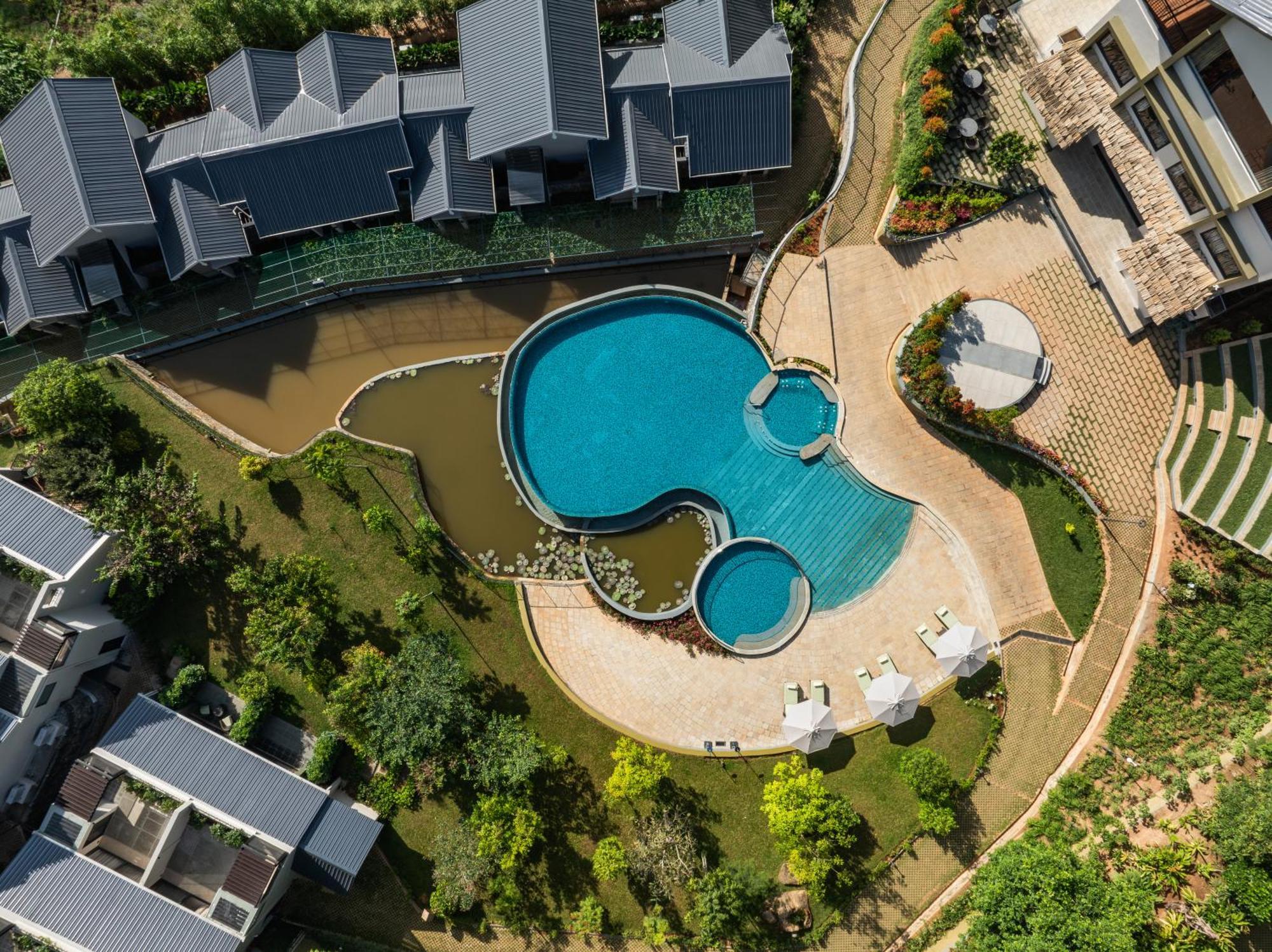 Scenic, Munnar - Ihcl Seleqtions Hotel Buitenkant foto